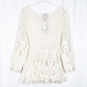 LE MODA crochet woven top